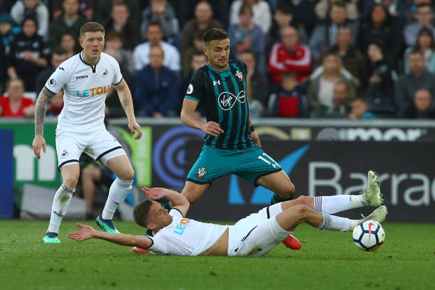 三驾马车 三驾马车