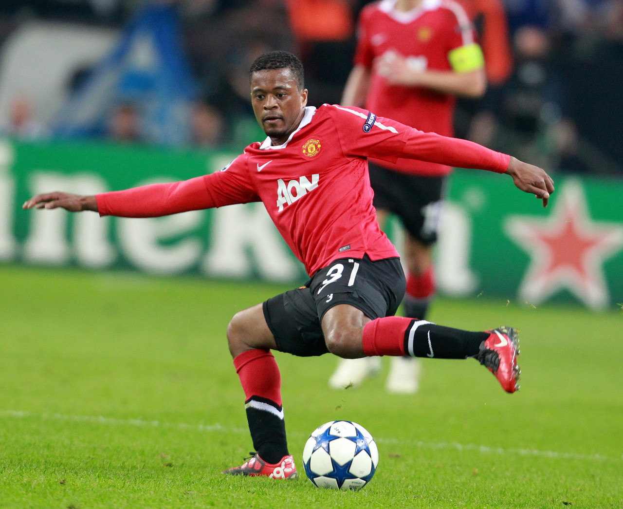 心前锋在中 心前锋在中