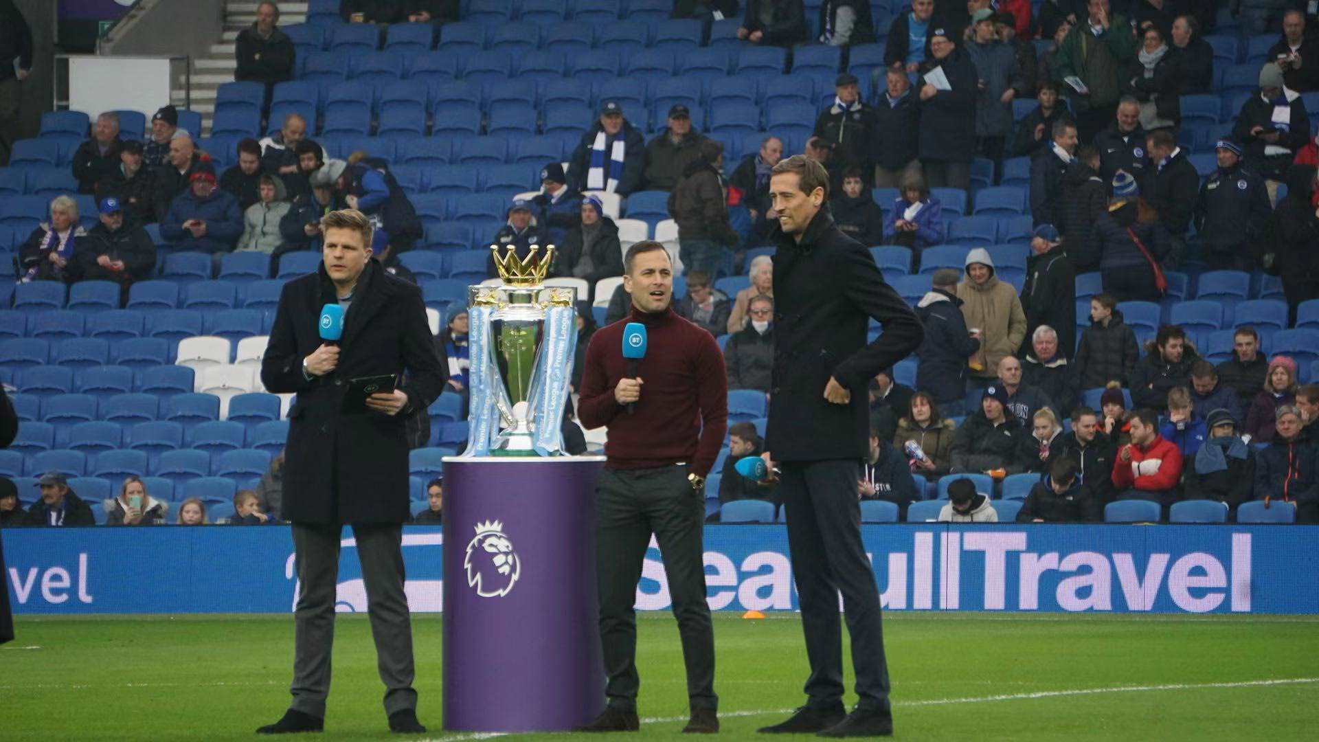 曼城通过引 曼城通过引